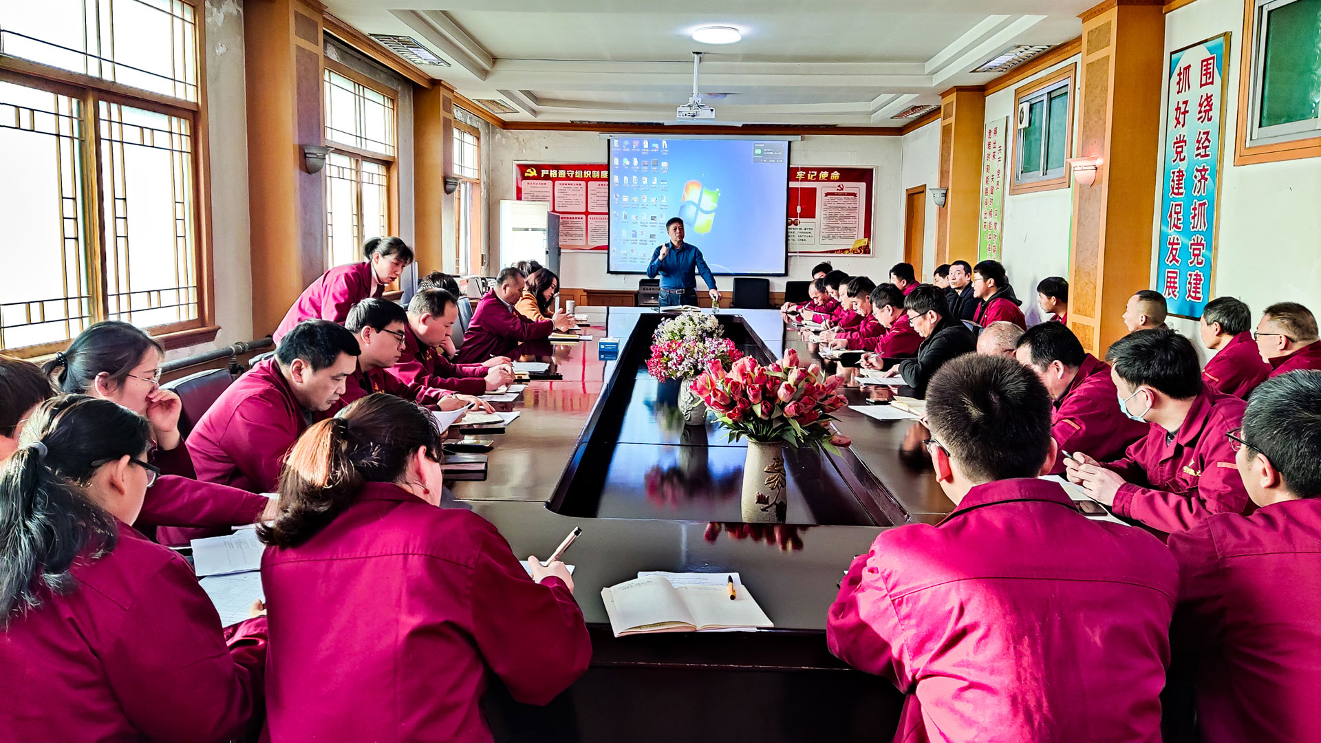 学习贯彻-(11).jpg